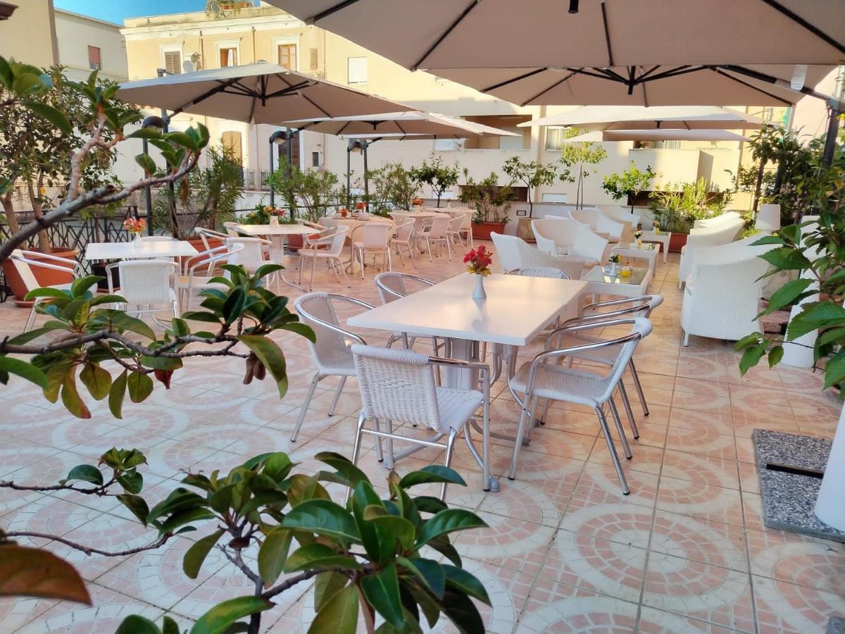 Hotel Trinacria Palermo Exteriör bild